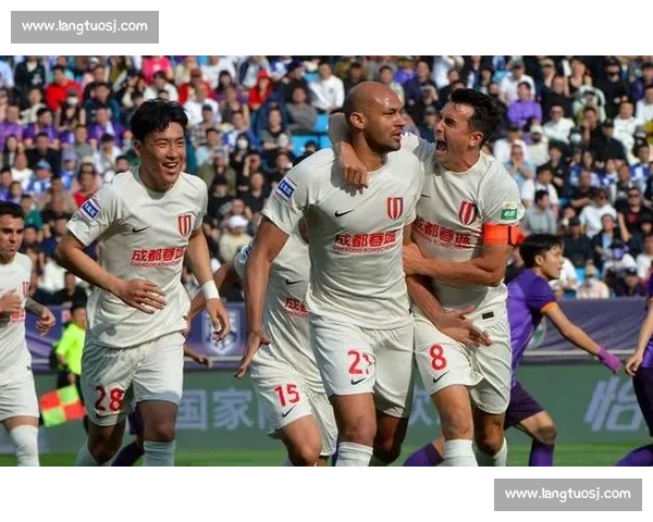 三箭齐发!河南 3-2 逆转成都,终结积分榜第二连胜 三箭齐发!河南 3-2 逆转成都,终结积分榜第二连胜