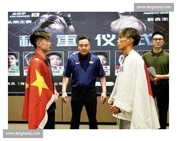 YFU 中国战队 61 横扫五国!四场终结点燃郑州铁笼 YFU 中国战队 61 横扫五国!四场终结点燃郑州铁笼