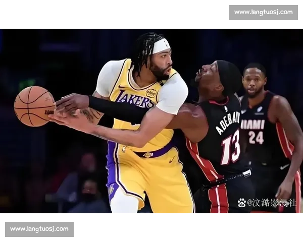 日湖人对阵热火直播链接 NBA精彩对决观看方式与分析