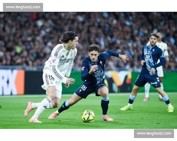 皇马迎战巴列卡，争夺西甲积分榜领先地位，精彩对决一触即发